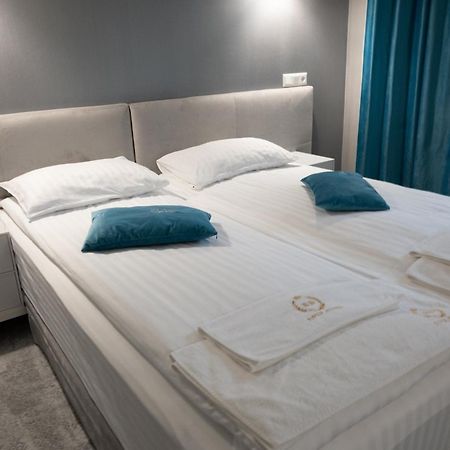 River Stone Hotel Sheshory Eksteriør billede